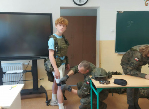 "Edukacja z wojskiem"